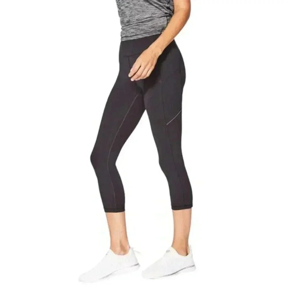 Lululemon Speed  Up Crop Leggings (21") Pocket Black Athletic Size 2 - Picture 1 of 11